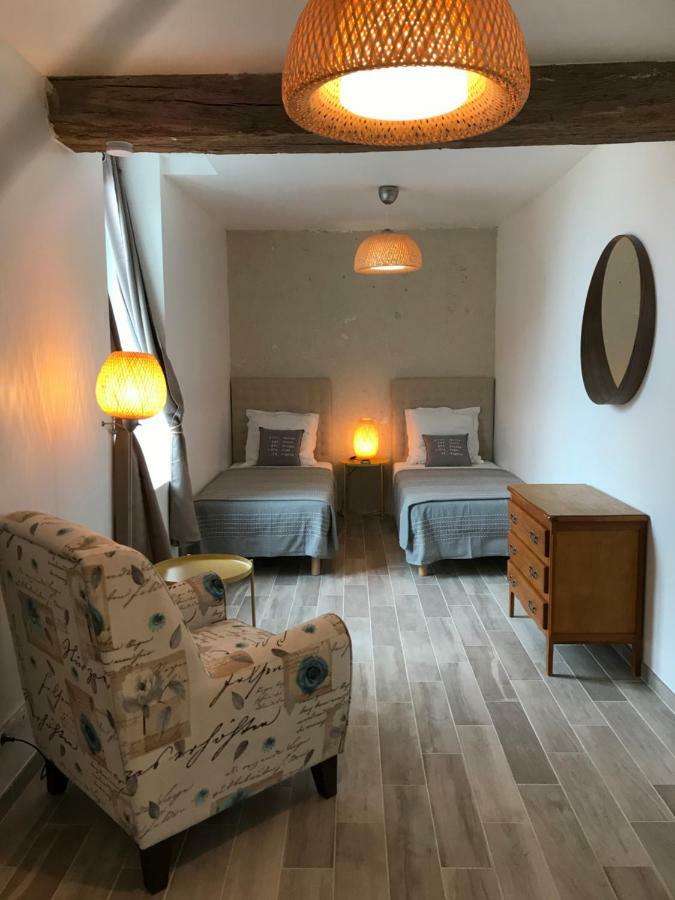 Le Logis De Chaumont Hotel ภายนอก รูปภาพ