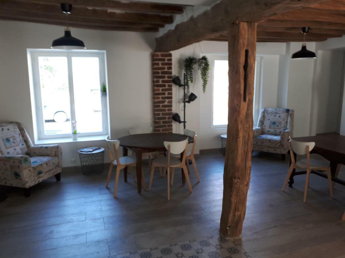 Le Logis De Chaumont Hotel ภายนอก รูปภาพ